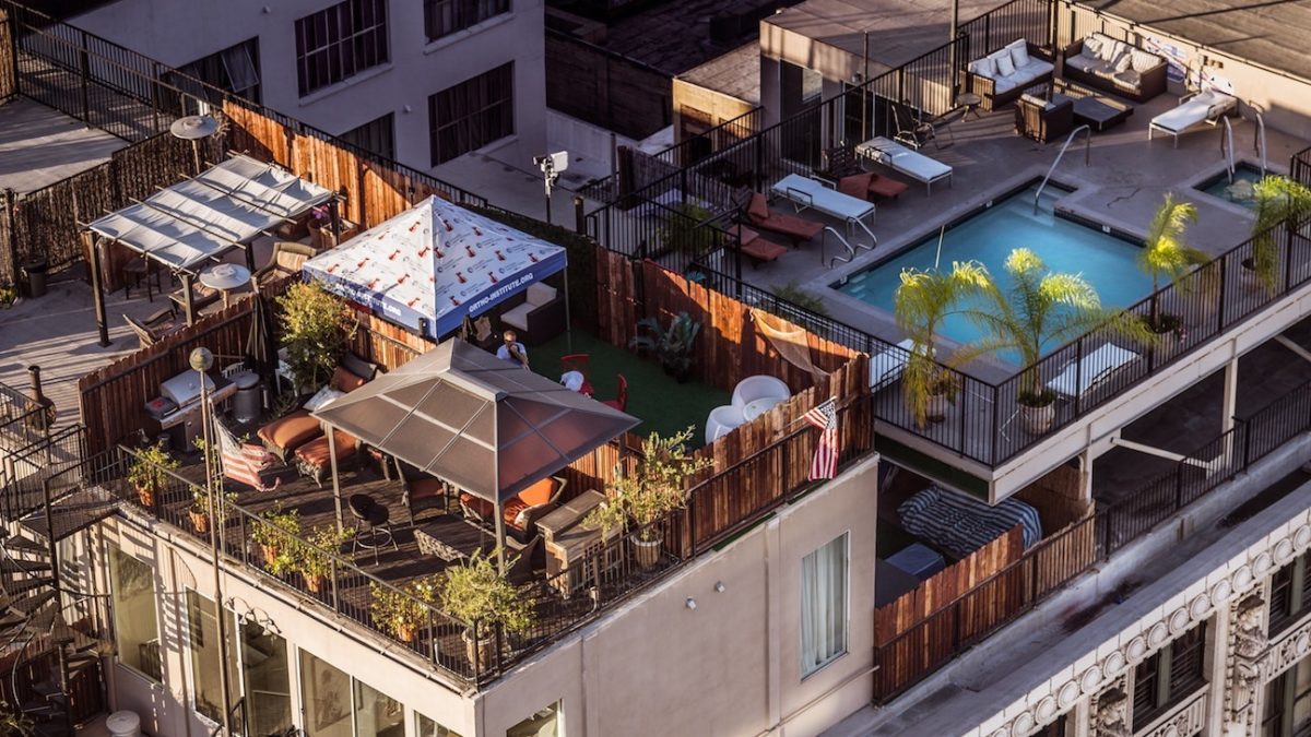 Smart Approach to the Choice of the Garden Building